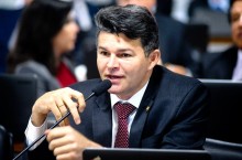 Senador representa no CNJ contra desembargador petista (Veja o Vídeo)