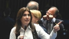 Simone comunica oficialmente o MDB que vai enfrentar Renan no âmbito da bancada