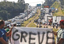 Fake News: Mídia tenta fabricar greve de caminhoneiros (Veja o Vídeo)