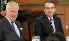 'Nem a facada de Adélio ou o cargo de presidente mudaram o modo de ser de Bolsonaro', declara Alexandre Garcia