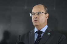 Witzel acaba com “Maconhaço” em praia do Rio