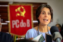 PF pega Manuela na mentira e encontra 9 dias de papo com o hacker Vermelho
