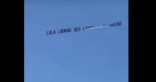 Mensagem com nome de Lula sobrevoa o céu em praia de SC e leva banhistas a loucura (veja o vídeo)