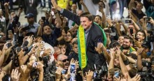 Em pesquisa divulgada HOJE, Bolsonaro lidera e é favorito em todos os cenários para 2022