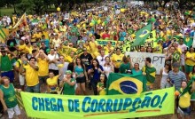 Bandeiras nas ruas e boas intenções não são o suficiente para mudar o país