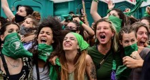 Câmara da Argentina aprova legalização do aborto e gera "festa" de militantes nas ruas (veja o vídeo)