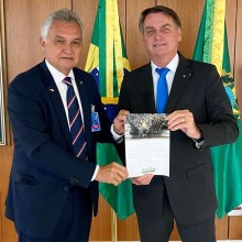 A hora da onça beber água