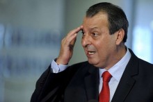 Omar Aziz, cotado para presidir a CPI da Covid, já foi indiciado por suspeita de desvio de R$ 200 milhões da Saúde no Amazonas