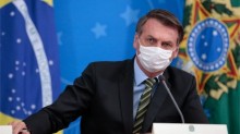 Bolsonaro rebate Randolfe e Renan: “Se eles queriam se ‘blindar’, ‘blindar’ parentes, pra quê fazer a CPI?” (veja o vídeo)