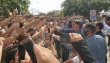 AO VIVO: No RN, na "cara" da petista Fátima Bezerra, Bolsonaro é aclamado pelo povo (veja o vídeo)