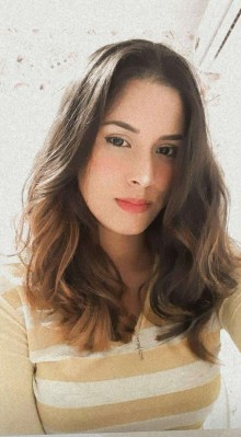 Jovem cubana que mora no Brasil revela os desafios enfrentados pelos cubanos na ilha caribenha