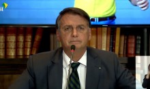 Bolsonaro apresenta projeto para impedir que redes sociais apaguem publicações