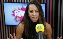 Globo vai usar linguagem neutra em novela e Ana Paula Henkel não perdoa: "Tinha que trocar o nome para Globe" (veja o vídeo)