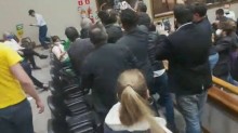 A briga generalizada durante sessão da Câmara em Porto Alegre (veja o vídeo)