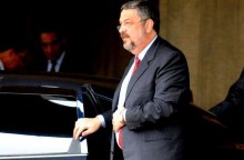 O “presente de natal” de Palocci oferecido por nossa benevolente justiça