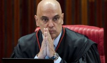 Moraes ignora indulto e aplica nova multa a Daniel