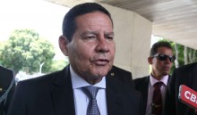 General Mourão revela conversa secreta com Bolsonaro