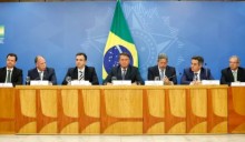 Em jogada de mestre, Bolsonaro coloca governadores em "saia justa" (veja o vídeo)