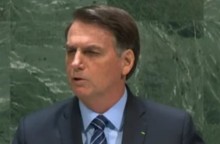 Bolsonaro dá lição em adversários e interrompe campanha para representar o Brasil perante o mundo