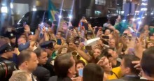 Em NY, Bolsonaro é recebido com status de celebridade e choca o mundo, de novo (veja o vídeo)