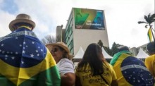 Dia da Bandeira! Chegou a hora do povo saber de onde emana o poder...