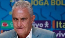 Desmoralizado, após assalto e puxão de orelha do ladrão, Tite vira chacota nas redes