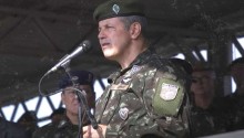 AO VIVO: Exército se ajoelha... Nomeação de coronel é barrada (veja o vídeo)