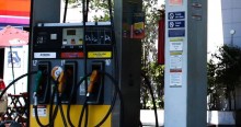 Com justificativa estapafúrdia, governo Lula confirma aumento de R$ 0,47 no litro de gasolina