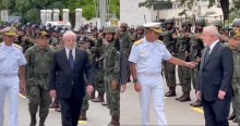 Cambaleante e com ‘ar de desdém’, Lula faz revista às tropas da Marinha (veja o vídeo)