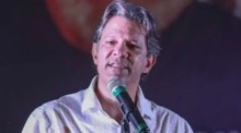 Em estranho encontro internacional, Haddad comete erro imperdoável