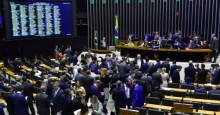 Deputado faz a mais grave denúncia dos últimos anos e convoca reação imediata do Congresso (veja o vídeo)