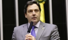 "Se balançar, o Lula cai", diz deputado que ainda adverte: "Um criminoso no poder" (veja o vídeo)