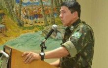 Tomar a arma de um general é um desrespeito ao Exército Brasileiro e coloca em risco a vida do militar