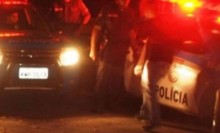 Bandidos encontram o carro de ex-governadores do RJ e atacam a tiros