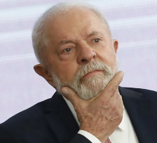 Deputada questiona Ministério da Justiça se Lula possui registro no Sistema Nacional de Armas