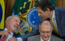 Com Lula no poder, Dívida Pública aumenta absurdamente
