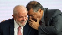 A poucas horas da sabatina de Flávio Dino, Lula usa a mais velha e indecorosa "manobra"