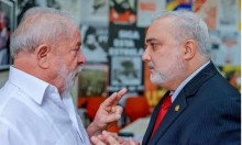 Lula ignora presidente da Petrobras, foge covardemente e acentua problemas incontornáveis