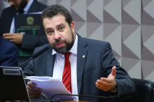EXCLUSIVO: “Boulos está derretendo nas pesquisas, sua derrota é certa”, dispara vereador Rubinho Nunes