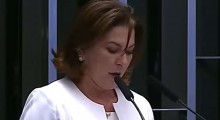Mulher que teve passaporte retido e contas bloqueadas por Moraes toma posse como senadora (veja o vídeo)