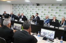 Lula adia programa essencial para o agro e leva dura resposta de poderosa bancada no congresso