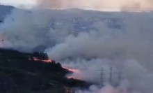 URGENTE: Incêndio atinge comunidade e evacuação começa
