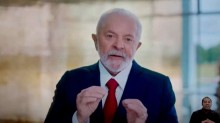 Em rede nacional de televisão, Lula “difama” a própria mãe