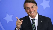 Bolsonaro abre empreendimento, registra na Junta Comercial de Brasília e dá o nome de Jambol