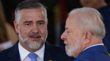 URGENTE: Lula demite Pimenta