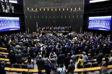 Fraude no INSS: “Quem não assinou a CPI é a favor do roubo”, afirma deputado