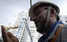 O IOF é o imposto que castiga o trabalhador e premia a incompetência fiscal