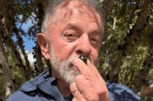 Enquanto 'dá uma de sonso' comendo jabuticaba, Lula rouba, desvia e manipula o país espertamente