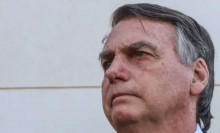 Moraes determina e Bolsonaro é obrigado a usar tornozeleira