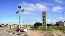 Justiça determina fim de cotas para trans em universidade federal